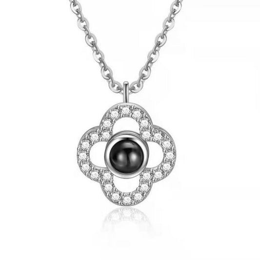 High quality Sterling silver Four-leaf clover projection necklace send girlfriend to friends
